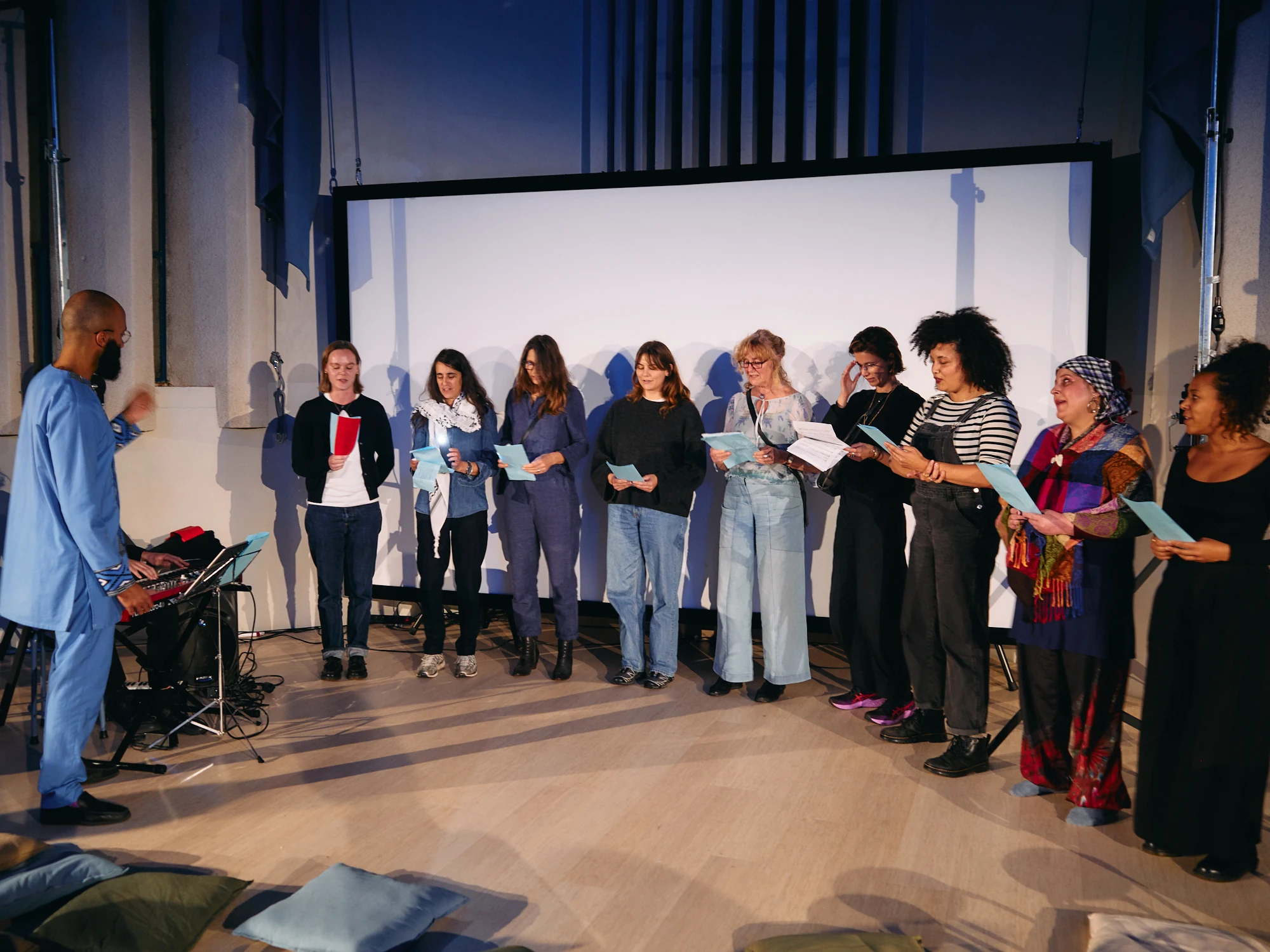 Klachtenkoor, een samenwerkingsproject met onze buren De Appel